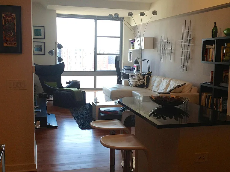 475 K St NW #1018 — Photo 6