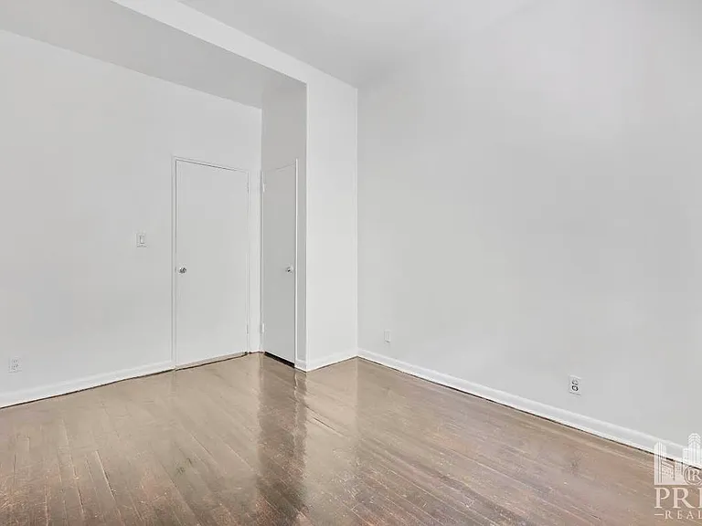 332 E 74th St #3B — Photo 7