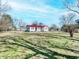 9393 Willow St, Midway, TX 75852