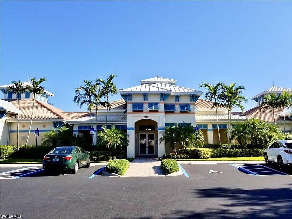 Bridgewater Bay Clubhouse includes 2 pools tennis courts, bocci courts, fitness center.