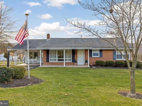 1420 N 2nd St, Lykens, PA 17048