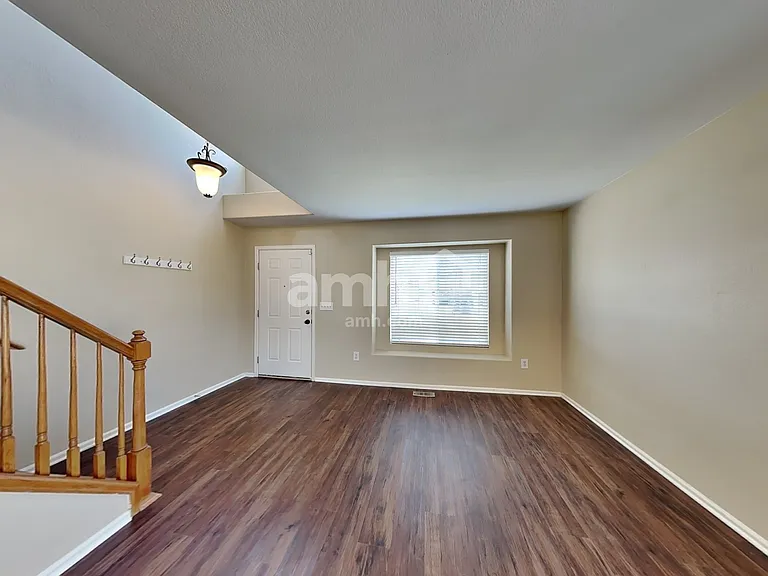6625 Fonder Dr — Photo 7