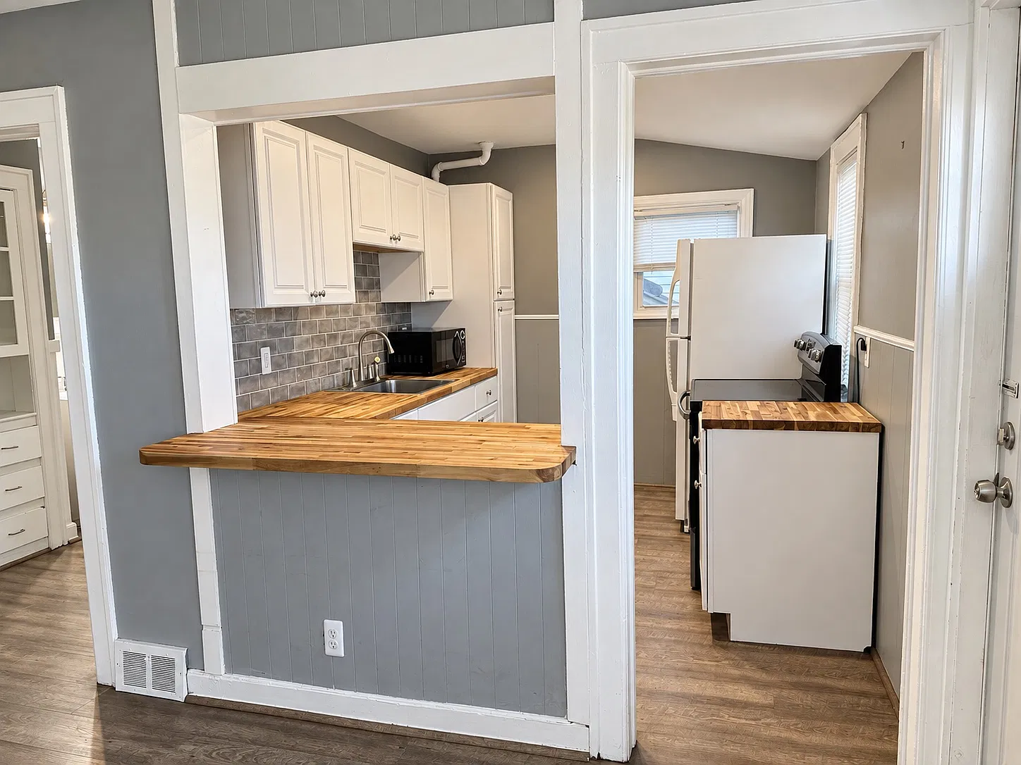 2 bed, 700 sqft, $1,450 — Photo 2