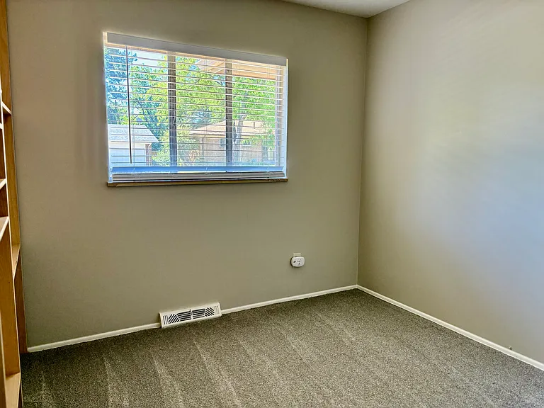 6643 E Bates Ave — Photo 9