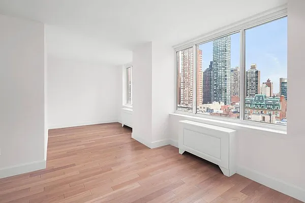 Rented by Compass | media 17