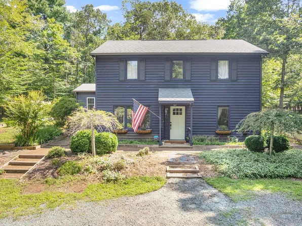 3908 Stony Point Rd, Keswick, VA 22947