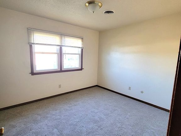 5th image of 701 4th St #Wa2