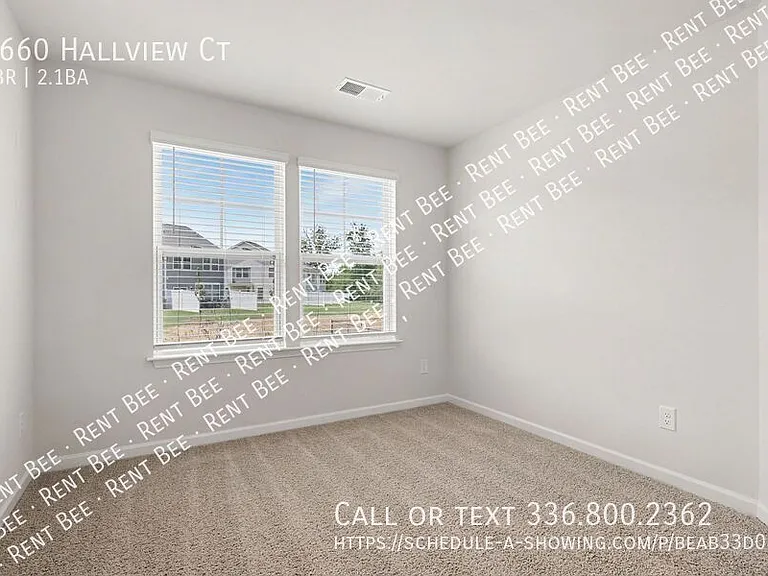 1660 Hallview Ct — Photo 15