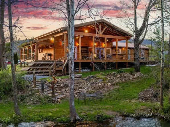 109 Dan Bowers Rd, Elizabethton, TN 37643