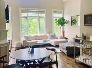 2645 N Southport Ave #3, Chicago, IL 60614