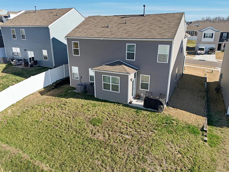 5026 Benelli Dr — Photo 25
