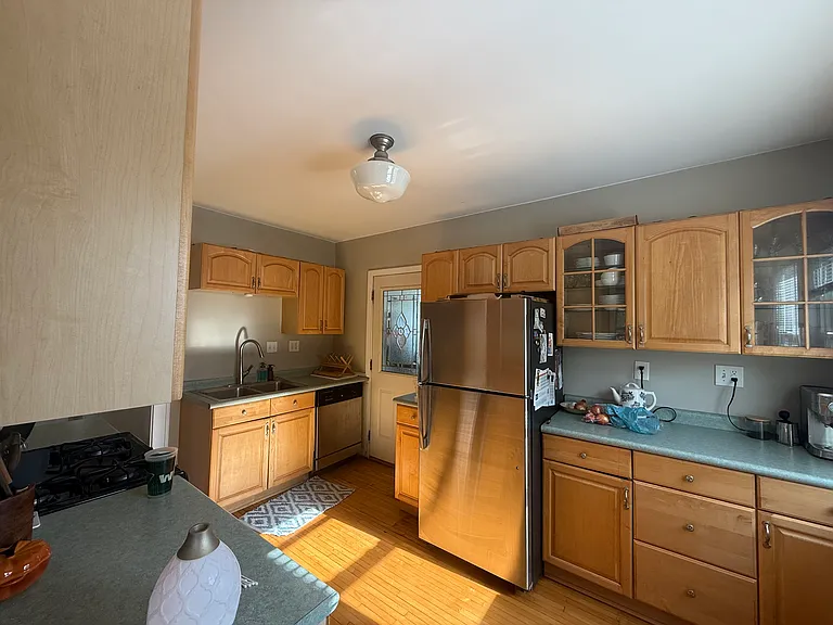 874 Hague Ave #2 — Photo 5