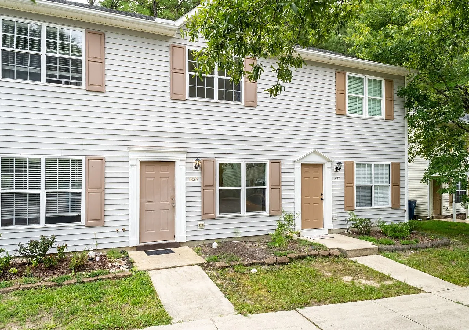 Two Bedroom Home! — Photo 2