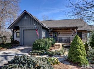 486 Scenic Dr, Dillard, GA 30537