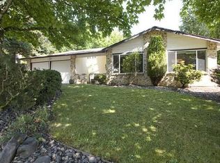 8430 SW Parkview Loop, Beaverton, OR 97008