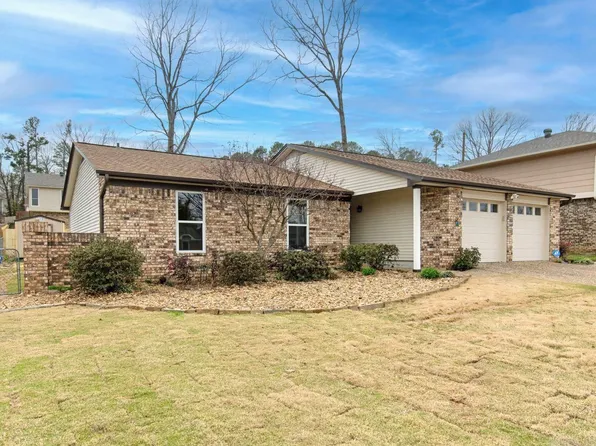 13817 Sweet Bay Dr, Little Rock, AR 72211