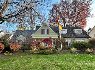 23260 Shaker Blvd, Shaker Heights, OH 44122