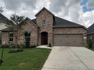 147 Round Lake Dr, Rosenberg, TX 77469