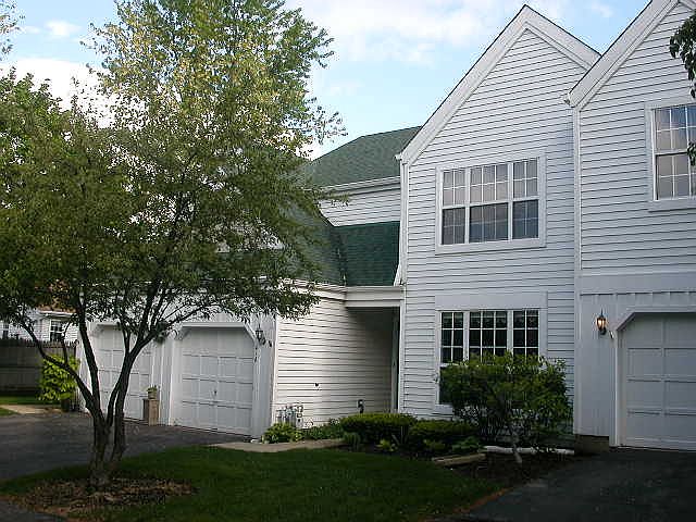 1st image of 418 Hill Ct #19-02