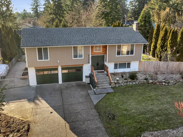 2208 SE 134th Ave, Vancouver, WA 98683