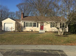 7 George St, Warwick, RI 02888