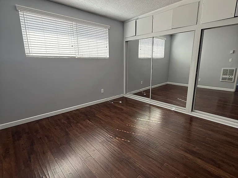 504 Avenue G — Photo 7