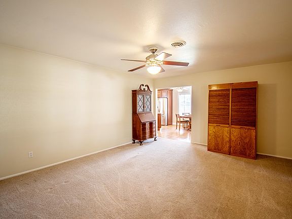 4th image of 2300 Gulf Ave
