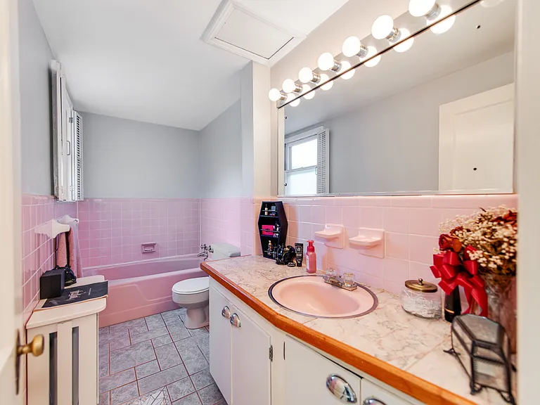 1208 Oakwood Ave — Photo 22