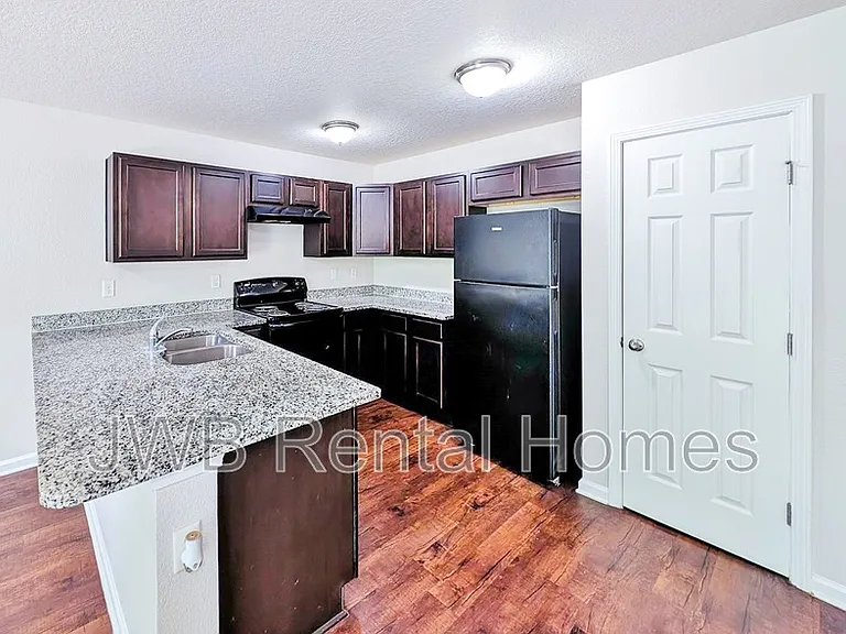 6543 Zora St — Photo 2