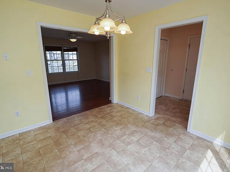 1331 Aspen Dr — Photo 26