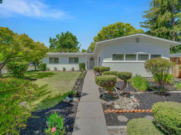 4085 Sutro Dr, Napa, CA 94558