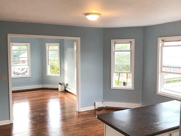304 Public St #3 — Photo 4