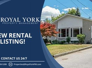 294 Taylor Mills Dr S #2, Richmond Hill, ON L4C 2S6