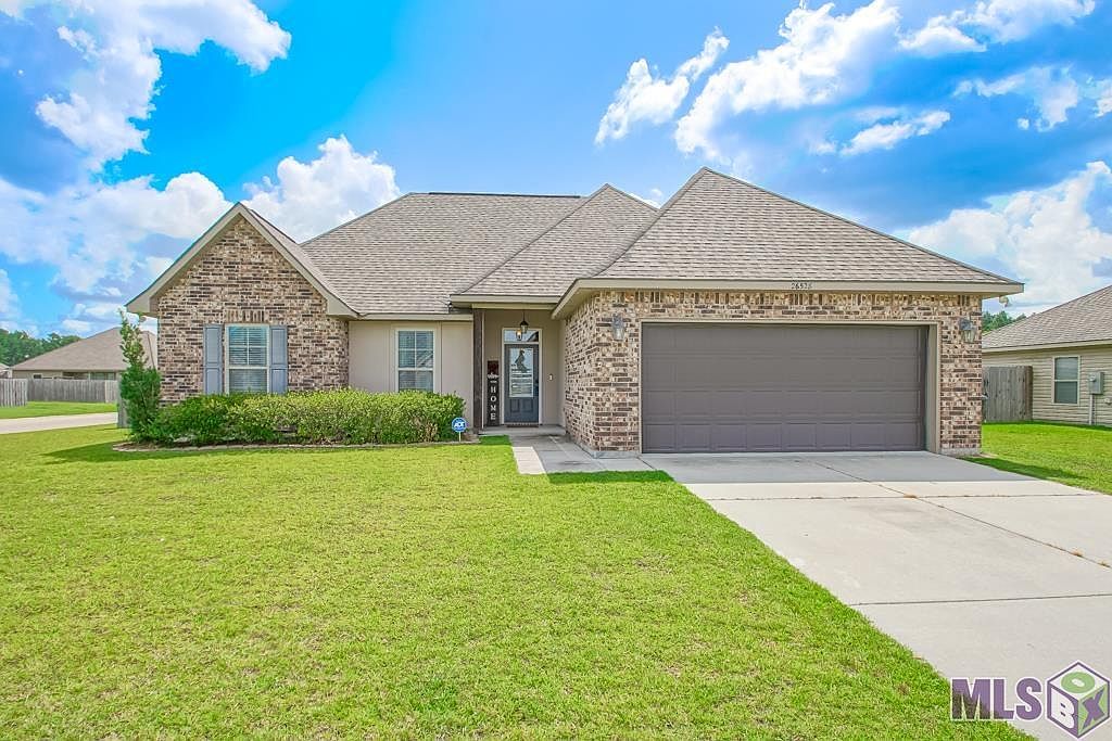 26528 Evangeline Trace Blvd, Denham Springs, LA 70726 Zillow