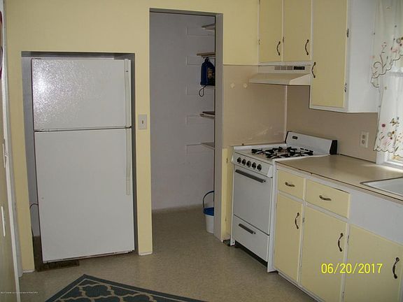 5th image of 306 E South St