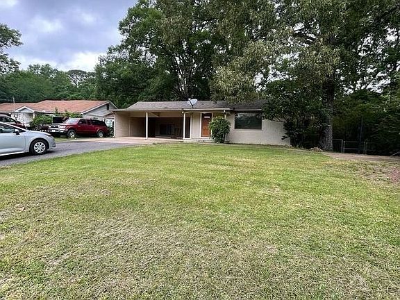 2nd image of 233 Morphew Rd