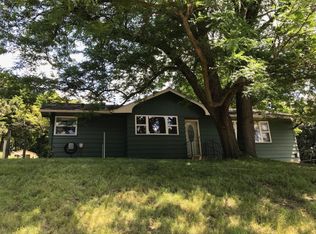 920 Hawthorn St, Red Wing, MN 55066