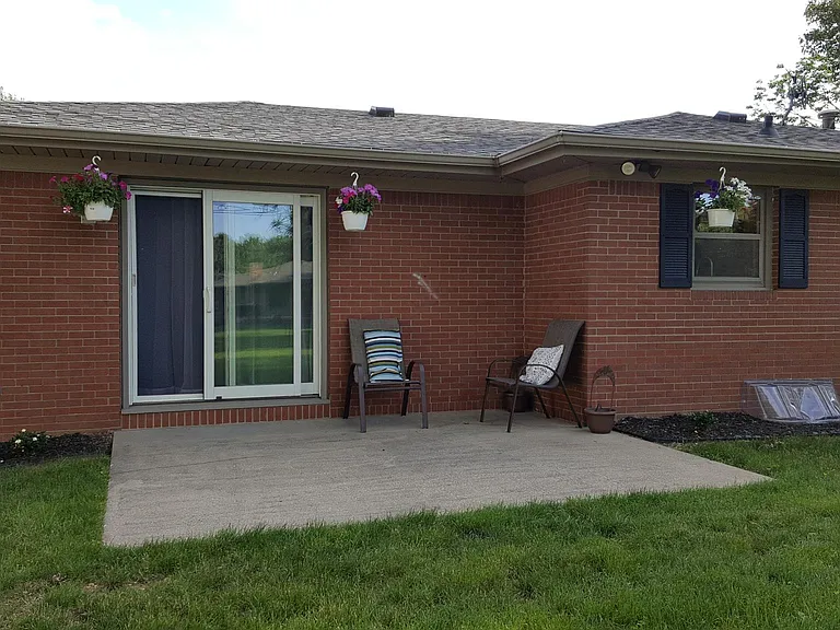 860 Driftwood Ave — Photo 15