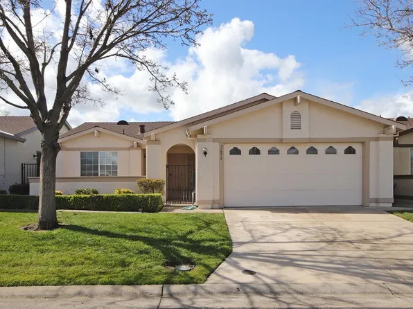 7652 Sunmore Ln, Sacramento, CA 95828