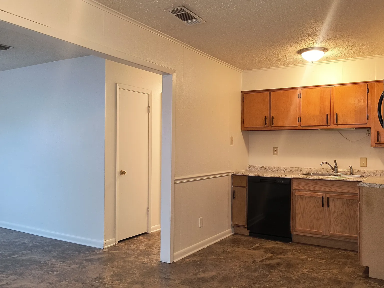 6115 Parker Street - 1 — Photo 4