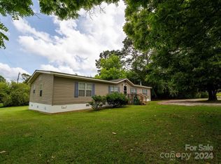 5738 Willowbrook St, Fort Lawn, SC 29714