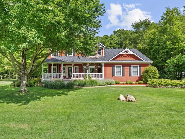 6211 Whitetail Ct, Berrien Springs, MI 49103