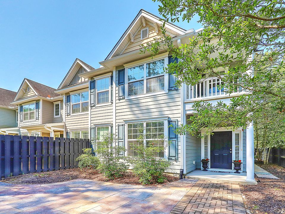 1st image of 3093 Park West Blvd