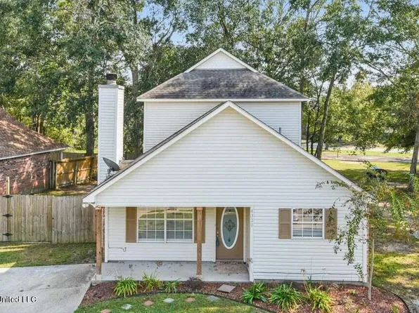 4320 Biglin Bayou Dr, Diberville, MS 39540