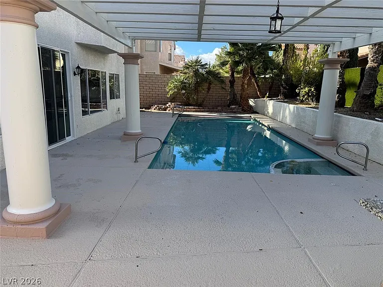 8218 Mount Nido Dr — Photo 43