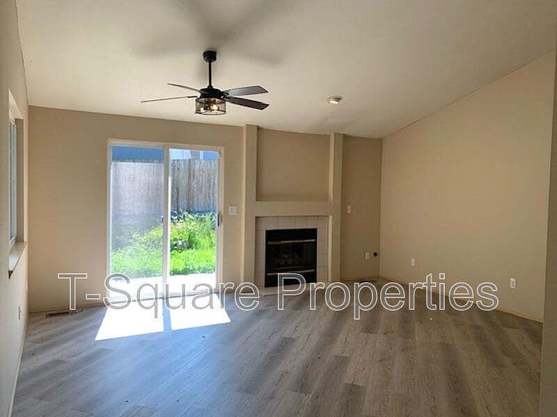 1st image of 303 83rd Dr SE