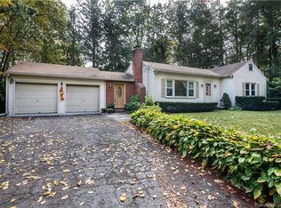 414 W Mountain Rd, West Simsbury, CT 06092