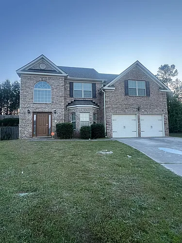 2308 Trinity Cir Photo 1