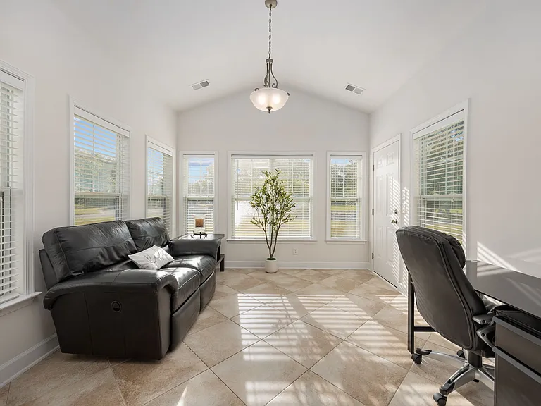 6172 Catalina Dr #911 — Photo 13