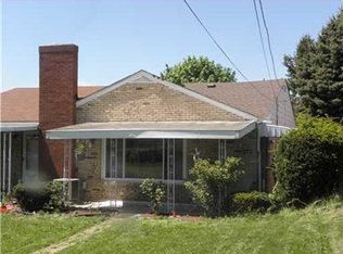 1558 Greentree Rd, Pittsburgh, PA 15220